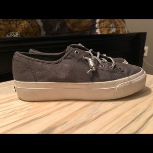 Sperry Platform Sneakers (Gray)